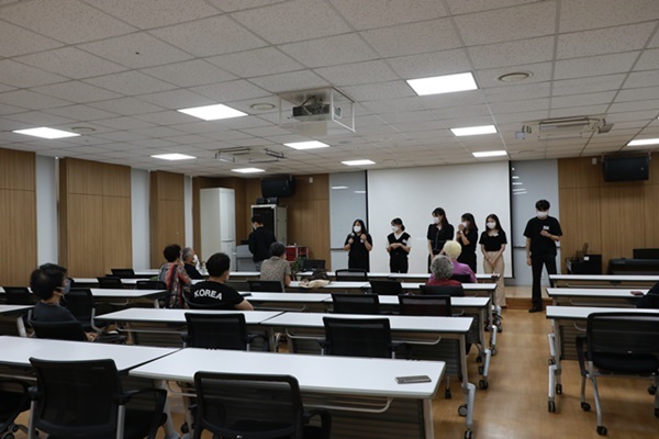 388 466a7acf2d6e78092dc84791f944af81.jpg