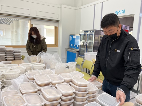 808 34e81996c4034348d1a64e7a6079b137.jpg